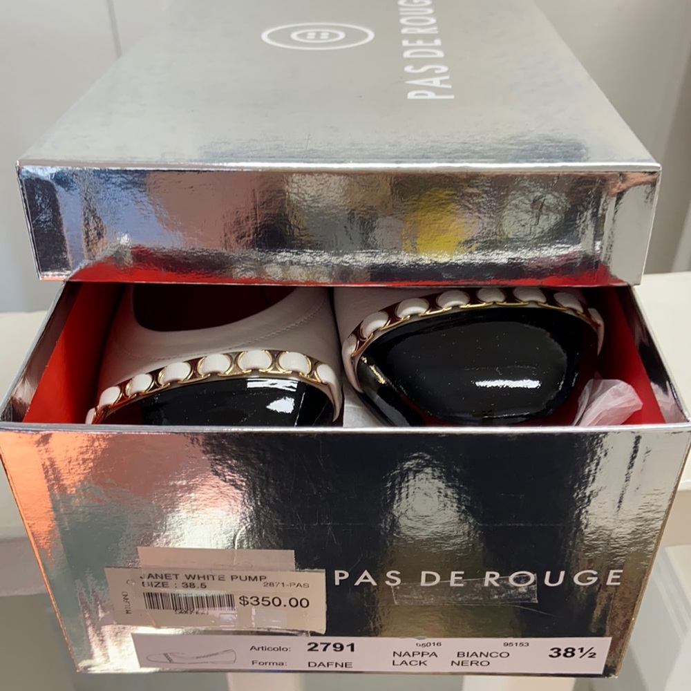 COPY - PAS DE ROUGE flats